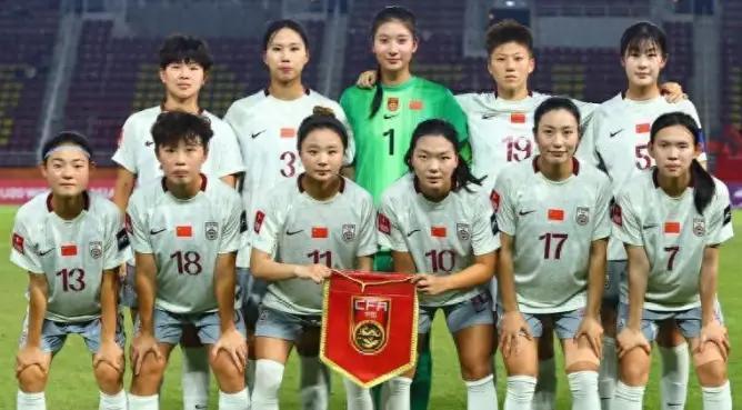 乐鱼体育-三战全胜0失球！中国U20女足夺A组头名，成功避开朝日韩澳